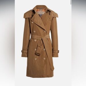 Burberry taffeta trench coat size US 4